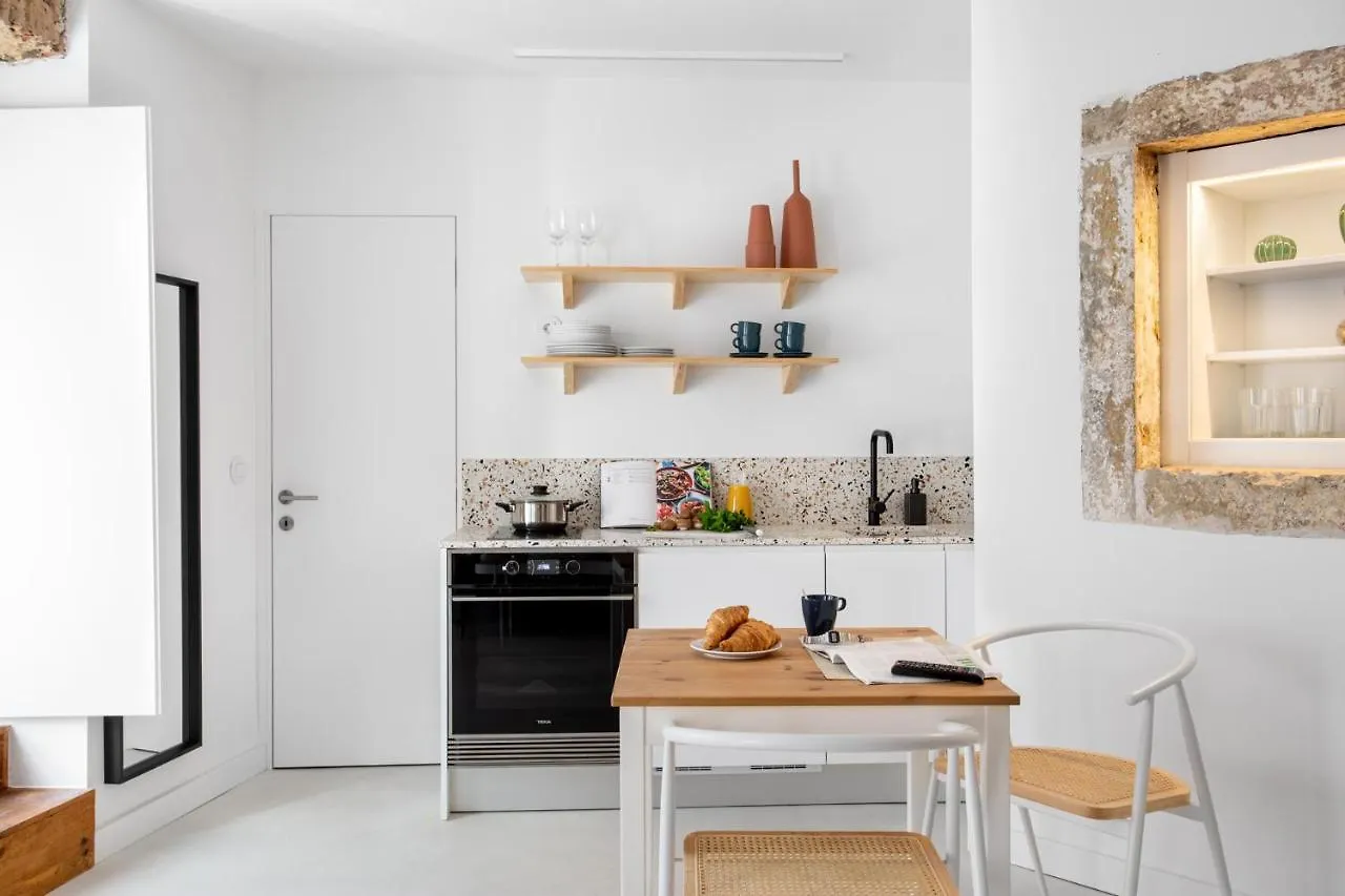 Joivy Stylish Studio In Santa Catarina Lizbona